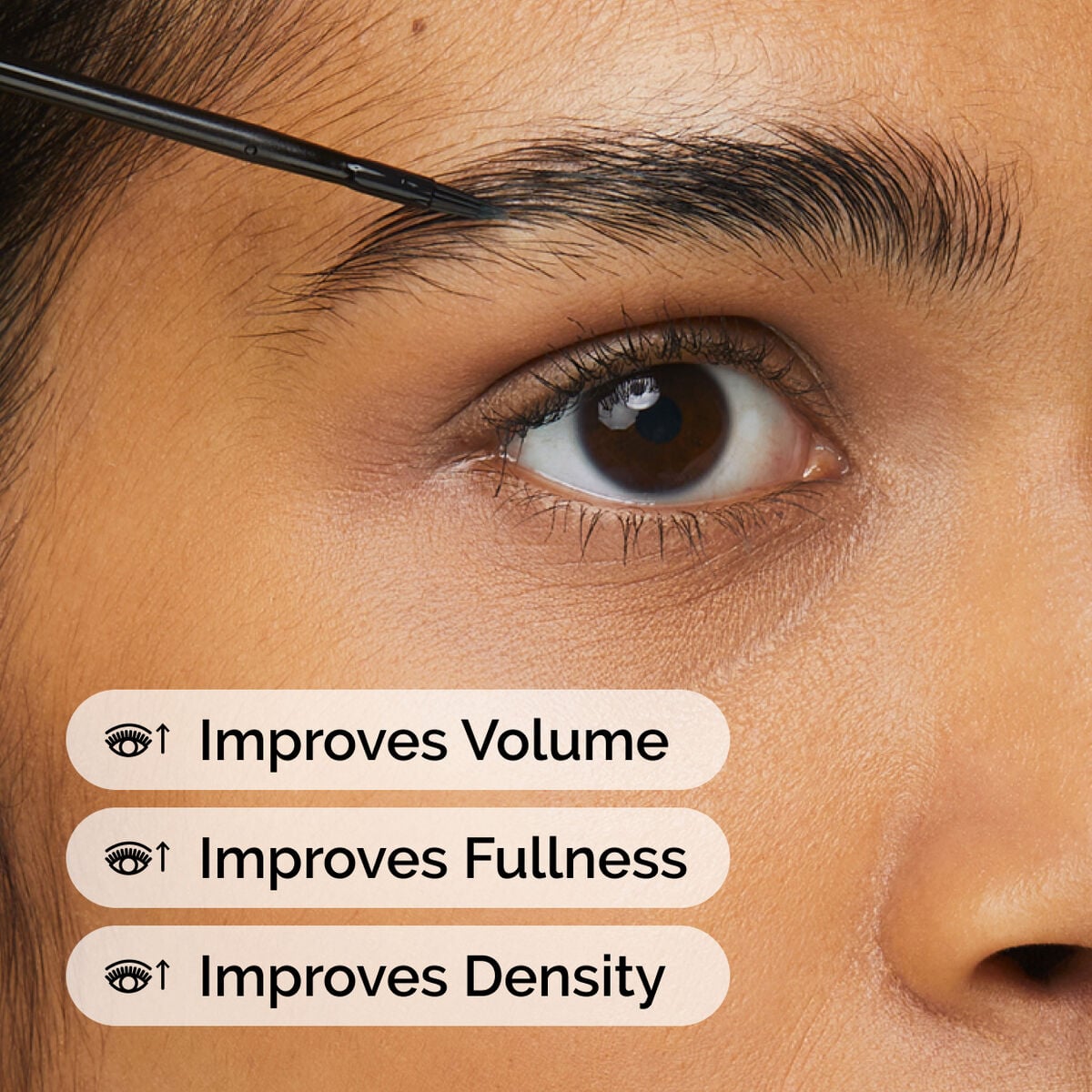 multi-peptide-lash-and-brow-serum-w2 ord-multi-peptide-lash-brow-model-application-with-benefits.jpg